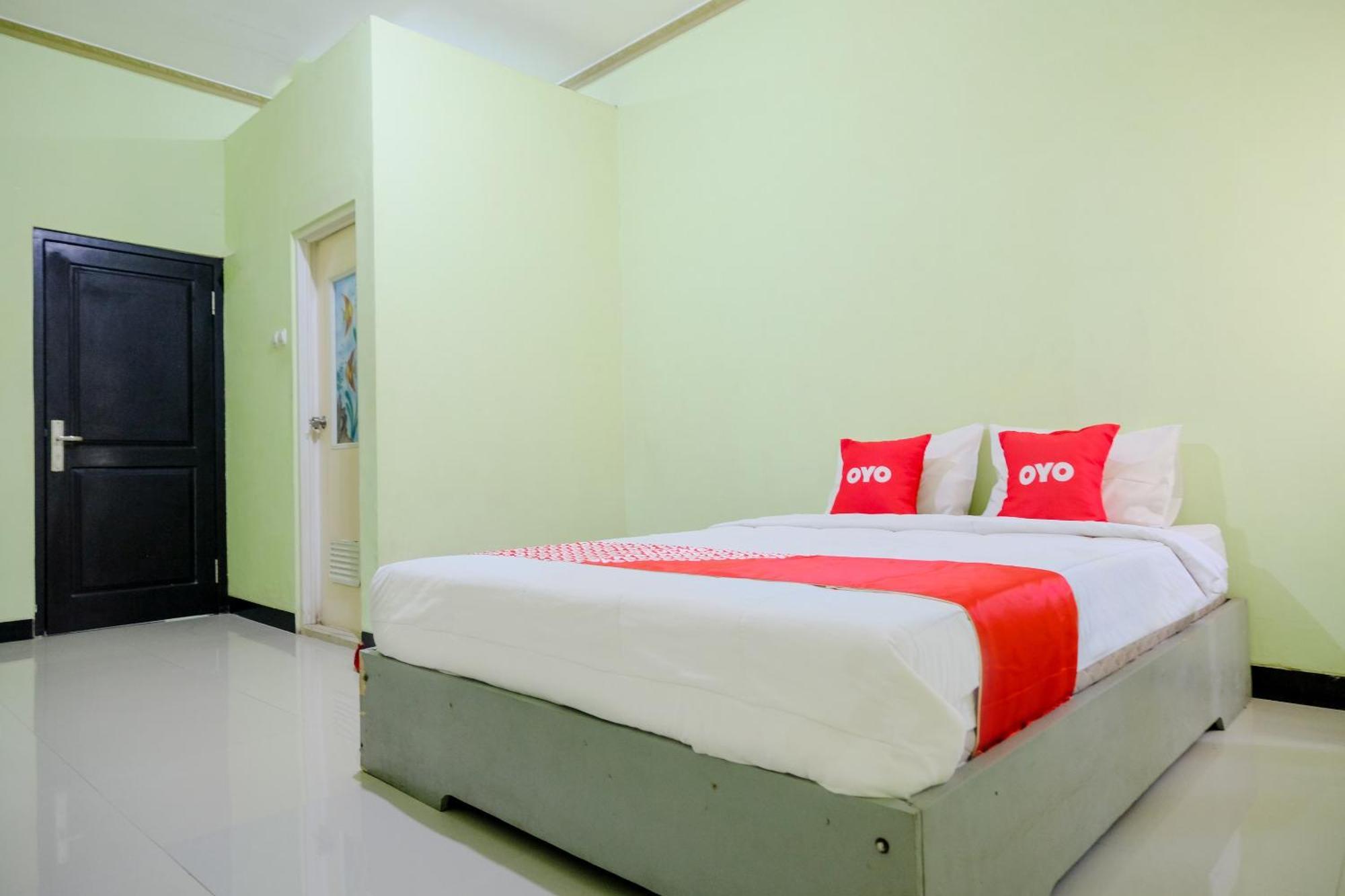 Oyo Life 2508 Alba Suites Homestay Syariah Tulungagung Buitenkant foto